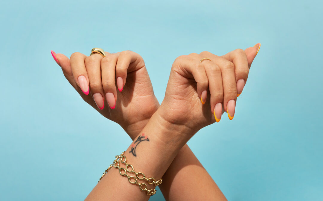Gel Nails vs Acrylic Nails: Which is Right for You?